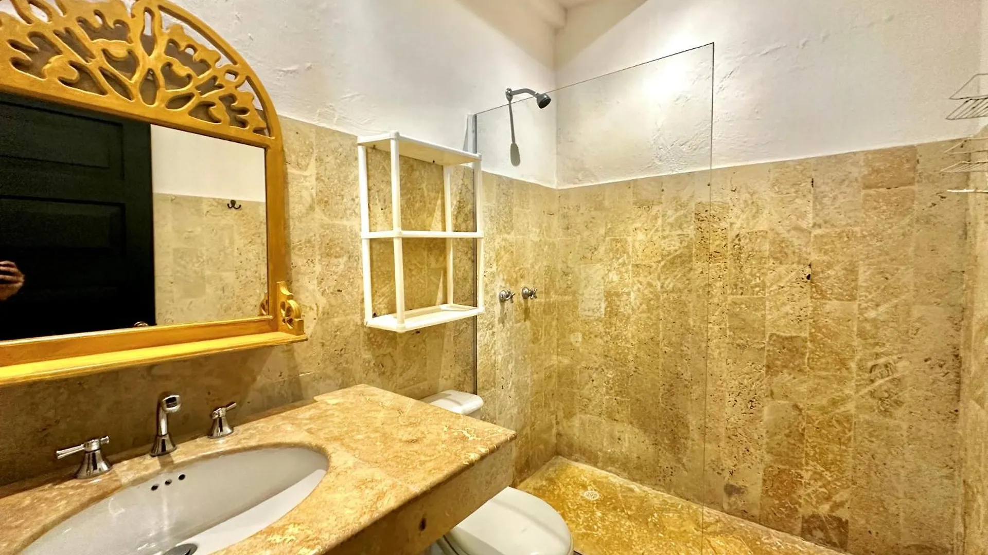 By Calamari Homes - El Porvenir 306 Walled City Cartagena  Apartment