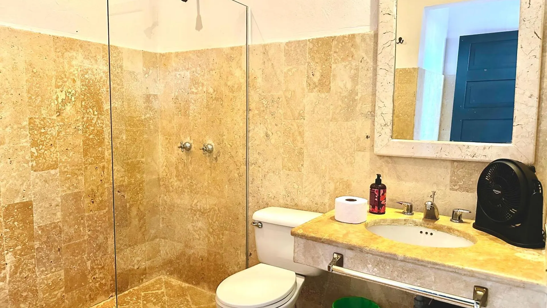 By Calamari Homes - El Porvenir 306 Walled City Cartagena